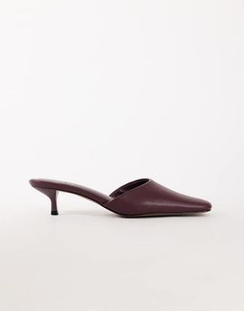 Topshop Topshop Arthur rounded toe mid heel mule in aubergine-Auburn