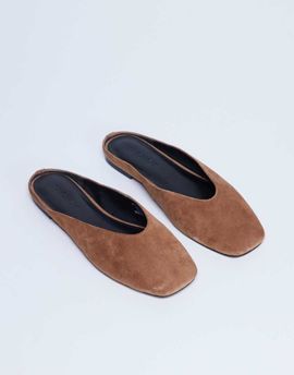Topshop Topshop Atlas mule flat shoes in tan-Brown