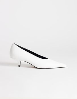 Topshop Topshop Avril kitten heel mid pumps in white