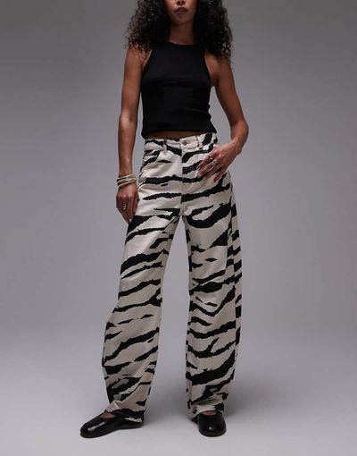 Topshop Topshop barrel leg mid rise jeans in zebra print-Multi