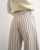 Topshop Topshop Barrel mid rise jeans in blue and natural stripes-Multi - 4