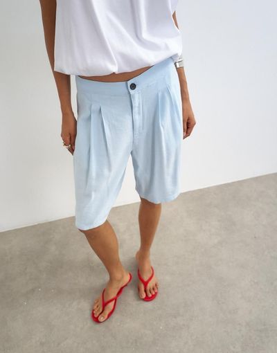 Topshop Topshop bermuda shorts in sky blue-No color