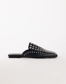 Topshop Topshop Bianca studded flat shoe in black