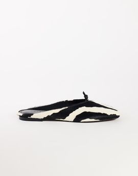 Topshop Topshop Blythe knotted flat mules in zebra print hair on real leather-Multi