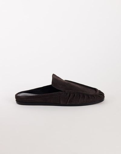 Topshop Topshop Brianna ruched mule loafer in chocolate-Brown