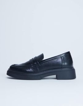 Topshop Topshop Cade chunky sole loafers in black