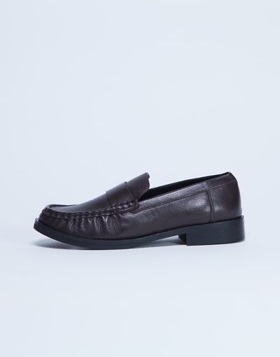 Topshop Topshop Carey real leather loafers with ruched detailing in chocolate brown