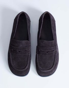 Topshop Topshop Charlie real leather flat loafers in chocolate suede-Brown