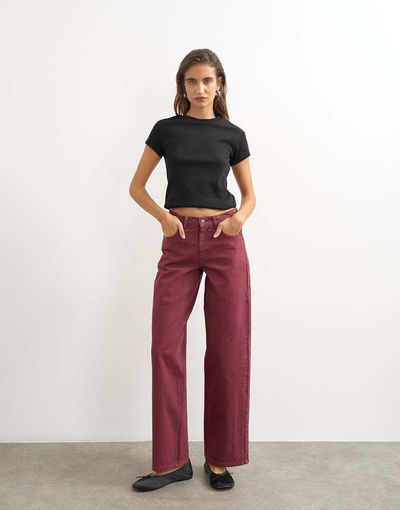 Topshop Topshop Cinch low rise relaxed jeans in cherry red