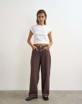 Topshop Topshop Cinch low rise relaxed jeans in chocolate-Brown
