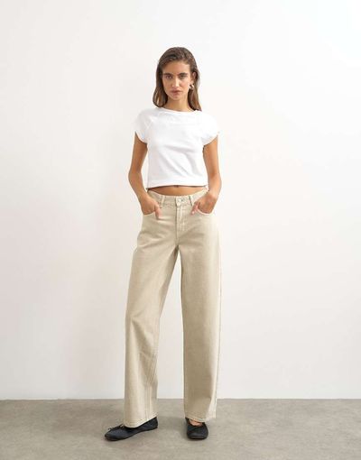 Topshop Topshop Cinch low rise relaxed jeans in oat-Neutral