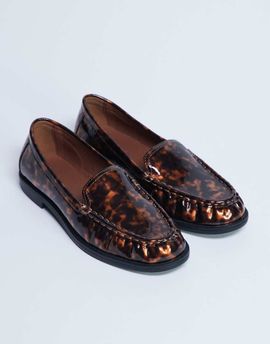 Topshop Topshop Coby ruched toe loafers in tortoise shell-Multi