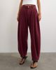Topshop Topshop Cocoon mid rise barrel jeans in cherry red - 4