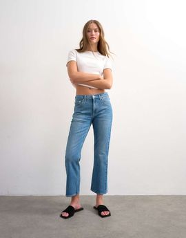 Topshop Topshop cropped kick flare jeans in mid blue