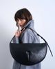 Topshop Topshop Curly medium scoop shoulder bag in black - 2