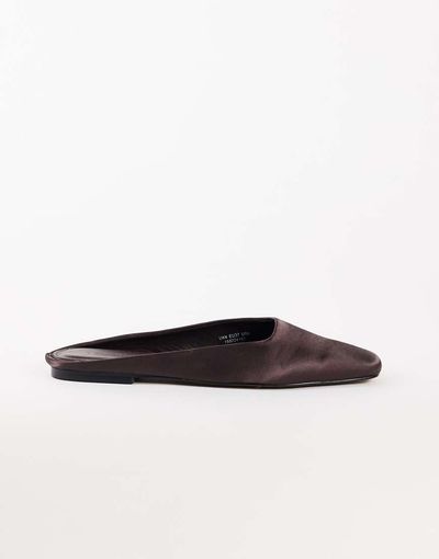 Topshop Topshop Dawson slip on mule in chocolate satin-Brown