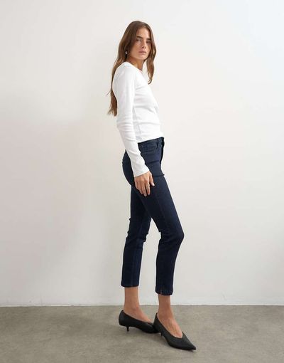 Topshop Topshop denim 3/4 capris mid rise jean in rinse-Black
