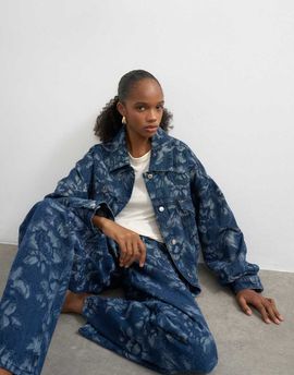 Topshop Topshop denim balloon jacket in jacquard floral blue