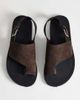 Topshop Topshop Ella leather toe loop sandals in chocolate-Brown - 2