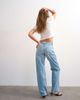 Topshop Topshop Ember low rise relaxed straight jeans in bleach-Blue - 3