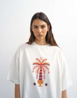 Topshop Topshop embroidered 'Paradiso' oversized T-shirt in white