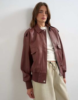 Topshop Topshop faux leather bomber jacket in burgundy-Red