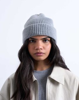 Topshop Topshop Henry ribbed beanie in gray