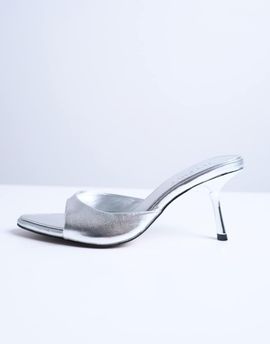 Topshop Topshop Isaac point toe mules in silver