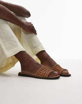 Topshop Topshop Jackie woven flat sandals in tan-Brown
