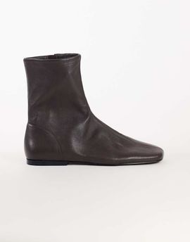 Topshop Topshop Kameron real leather flat ankle boots in chocolate-Brown