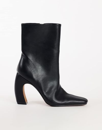 Topshop Topshop Karter curved heel ankle boots in black stretch faux leather