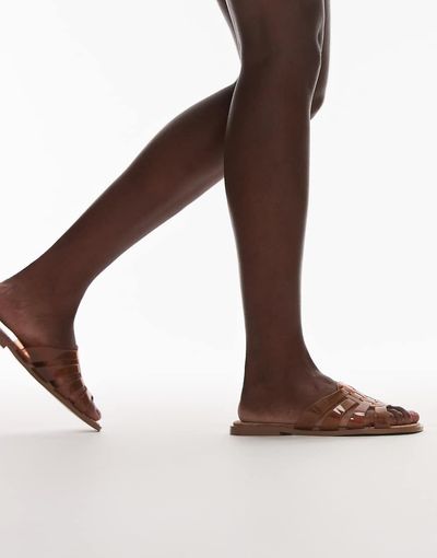 Topshop Topshop Kris jelly flat sandals in tan-Brown