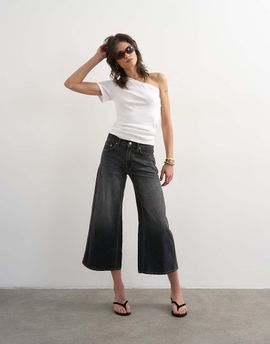 Topshop Topshop light weight wide crop jean in washed black