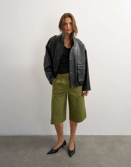 Topshop Topshop longline bermuda shorts in khaki-Green