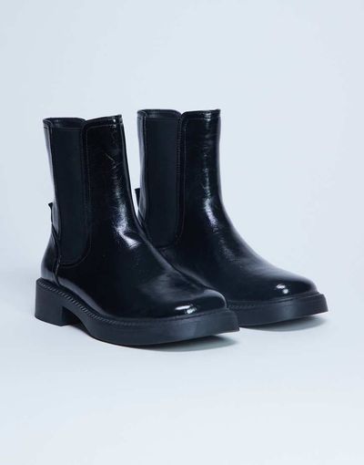 Topshop Topshop Lottie chelsea ankle boots in black