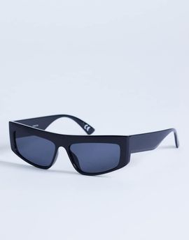 Topshop Topshop Malta visor large sunglasses in black