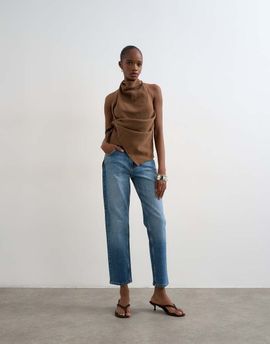 Topshop Topshop mid-rise comfort straight leg jeans in vintage blue