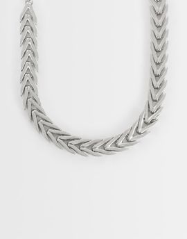 Topshop Topshop Molly arrow necklace in silver