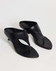 Topshop Topshop Nancy toe thong mid heel sandals in black - 2