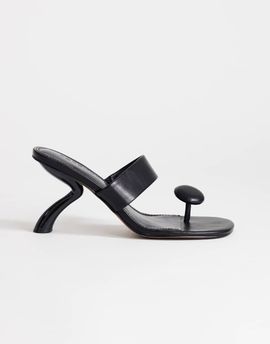 Topshop Topshop Natalie toe thong angular mid heel sandals in black
