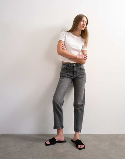 Topshop Topshop Orson mid rise comfort straight leg jeans in washed gray-Black