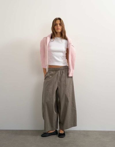 Topshop Ovoid Mid Length Pants In Blue Plaid Multi
