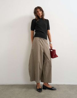 Topshop Topshop ovoid mid length trouser in brown check-MULTI