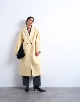 Topshop Topshop ovoid sleeves double breasted longline formal coat in buttermilk-Yellow