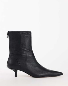 Topshop Topshop Palmer real leather kitten heel ankle boots in black