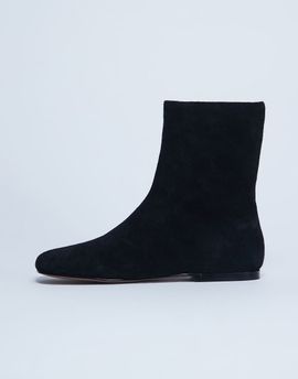 Topshop Topshop Peri real suede flat square toe boots in black