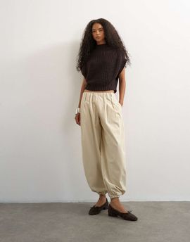 Topshop Topshop poplin balloon pants in cream-White