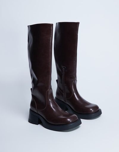 Topshop Topshop Rachel chunky heeled knee boots in chocolate-Brown