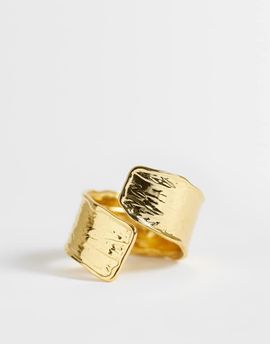Topshop Topshop Rebecca waterproof hammered ring in gold