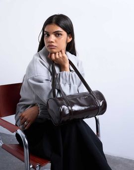 Topshop Topshop Salma bowler bag in chocolate patent-Brown